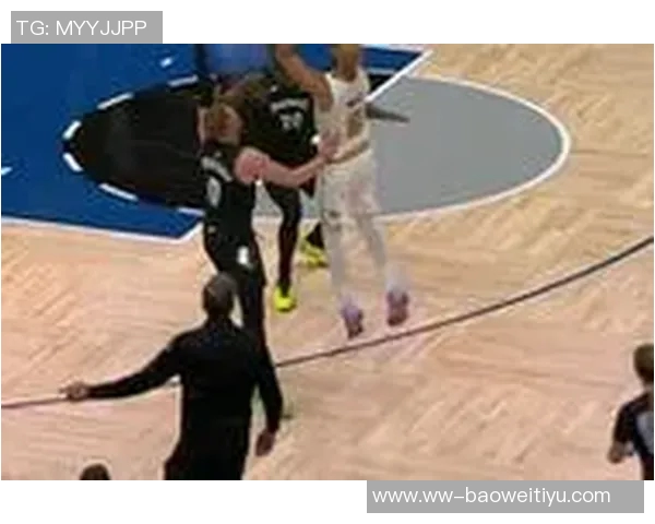 华子运球失误引发怒火三分绝杀小白终结比赛悬念