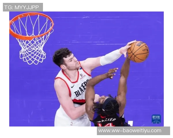 克林根谈与杨瀚森默契配合每日争抢篮板共同提升技艺 克林根谈与杨瀚森默契配合每日争抢篮板共同提升技艺